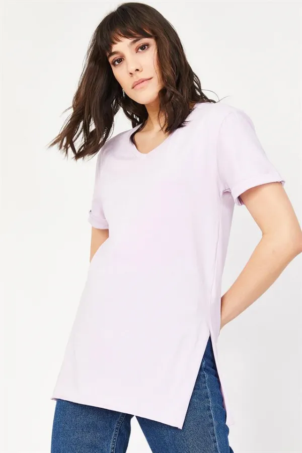 Kadın Lila V Yakalı Yanları Yırtmarçlı Uzun Basic T-Shirt Kadın Lila V Yakalı Yanları Yırtmarçlı Uzun Basic T-Shirt